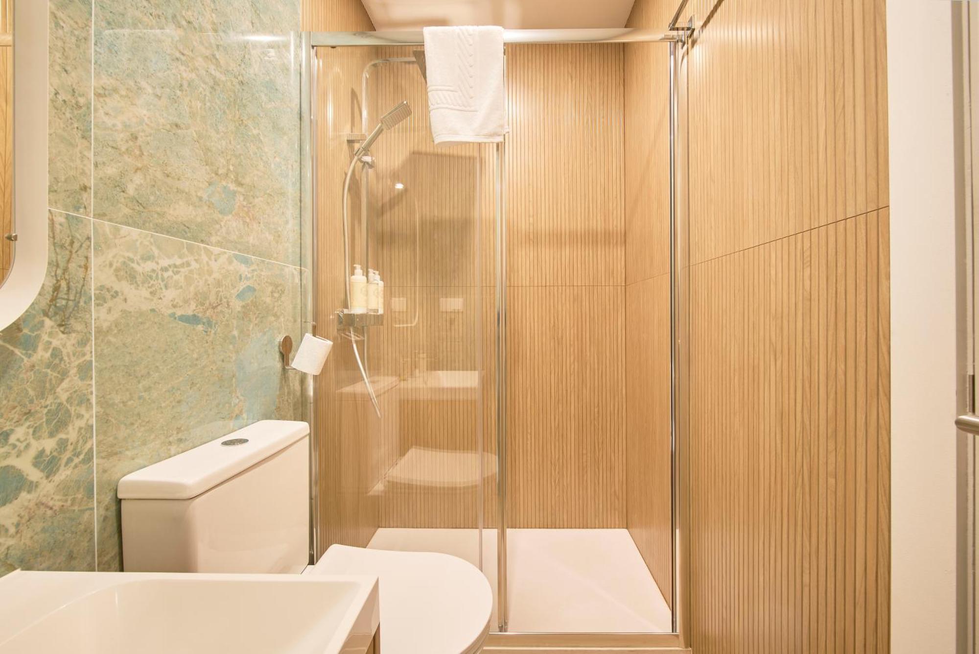 Brand New Anjos Albergue *